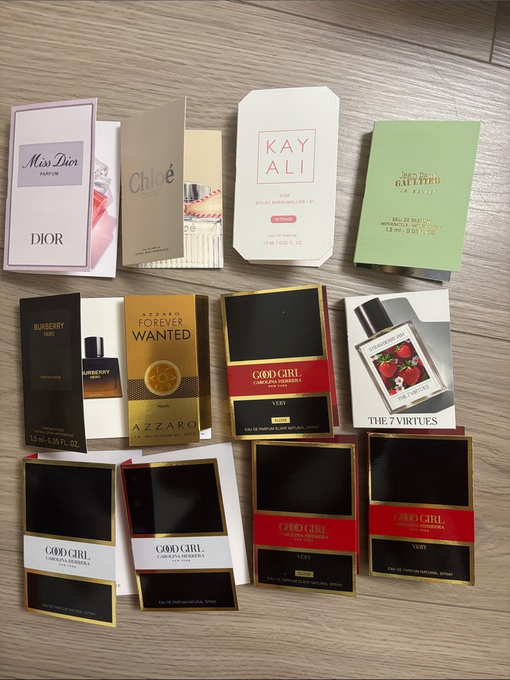 12 Assorted Perfume Sample